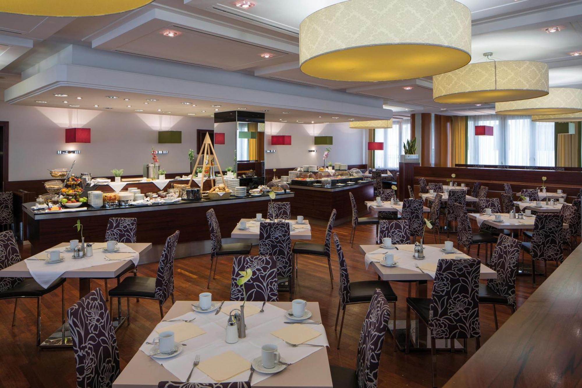 Austria Trend Europa Hauptbahnhof Hotel 4*