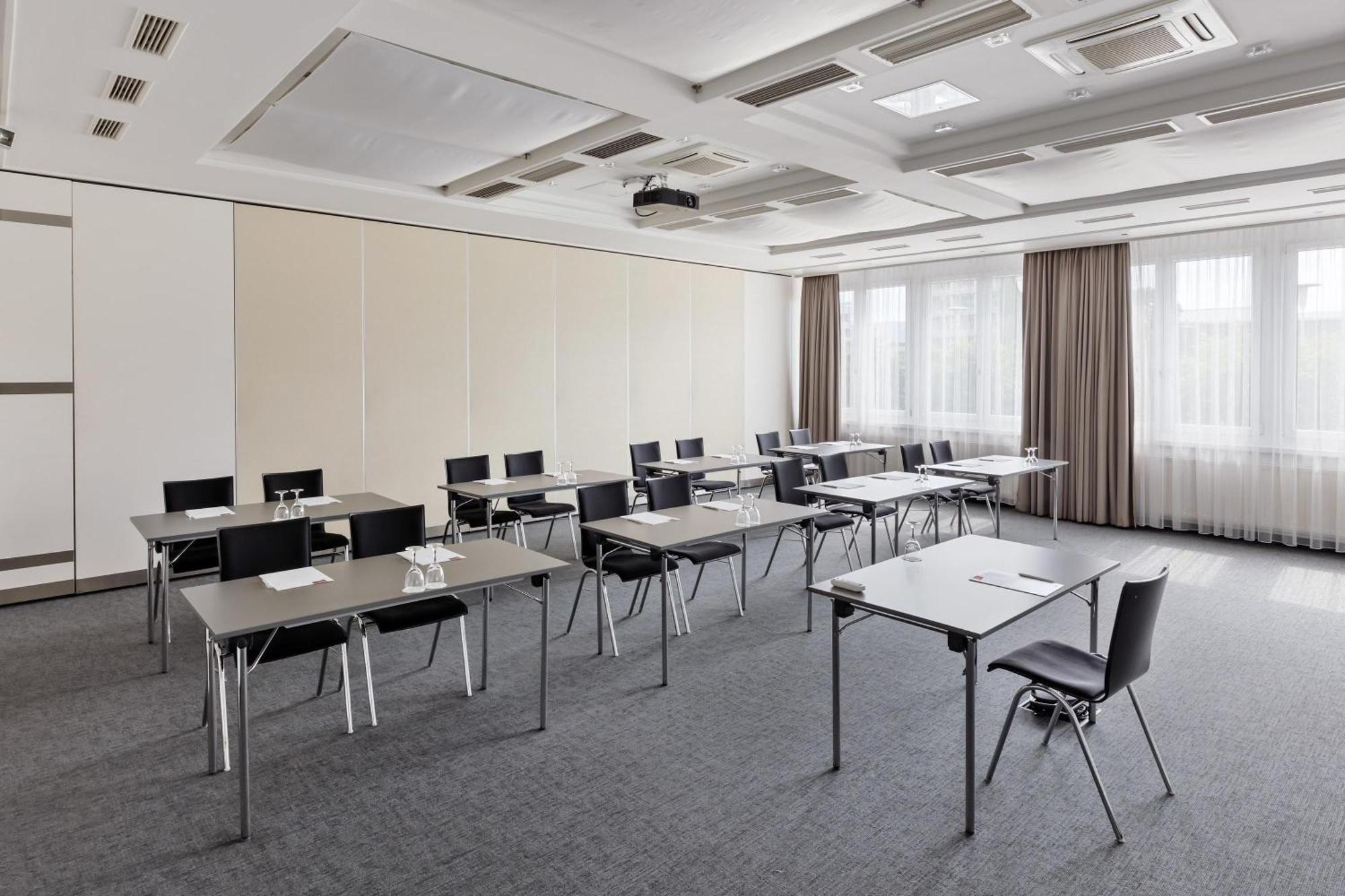 Austria Trend Europa Hauptbahnhof Hotel